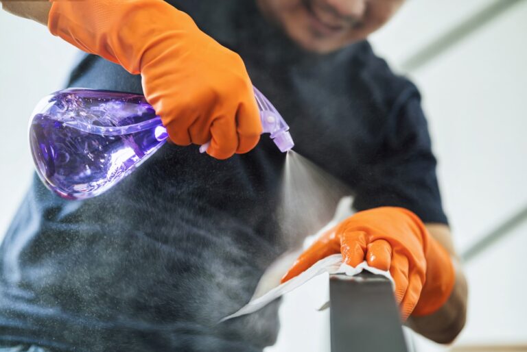 Empresa de limpeza predial: 5 dicas para contratar