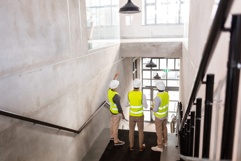 Por que escolher manutenção predial terceirizada aumenta a segurança e eficiência?